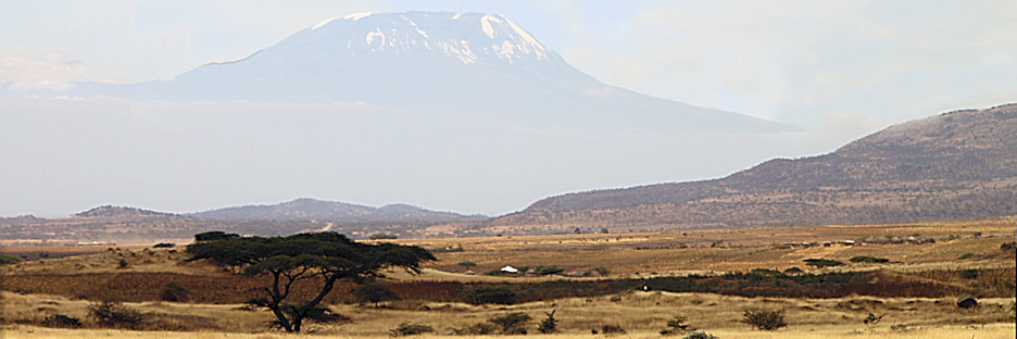 Kilamanjaro_4694_m_P4 Panorama_90000.jpg